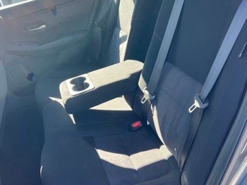 Used 2025 Nissan Sentra SR image 13