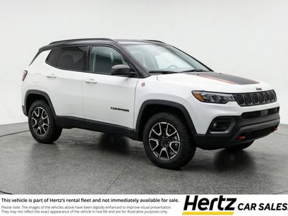 Used 2025 Jeep Compass Trailhawk