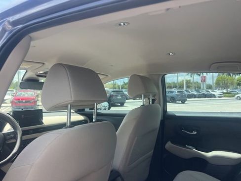 Used 2024 Honda HR-V LX image 27