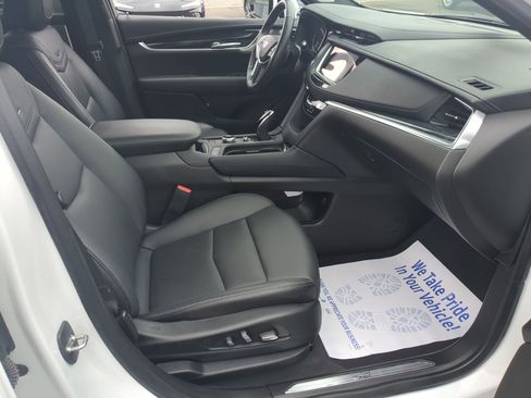 Certified 2024 Cadillac XT5 Premium Luxury FWD image 27