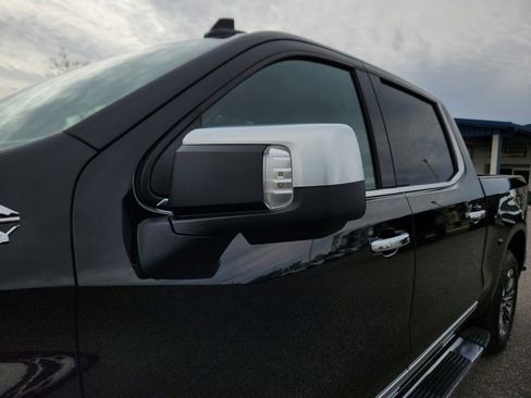 Used 2025 Chevrolet Silverado 1500 High Country image 33