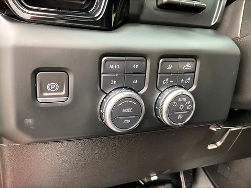 Certified 2024 GMC Sierra 2500 AT4 w/ AT4 Premium Plus Package image 14