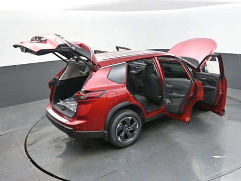 New 2026 Nissan Rogue SV image 43