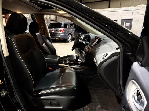 Used 2019 INFINITI QX60 Pure AWD/4WD image 26