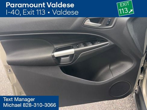 Used 2016 Ford Transit Connect XLT image 8