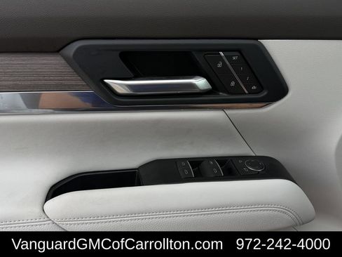 New 2027 GMC Terrain Denali w/ LPO, Floor Liner Package AWD/4WD image 21