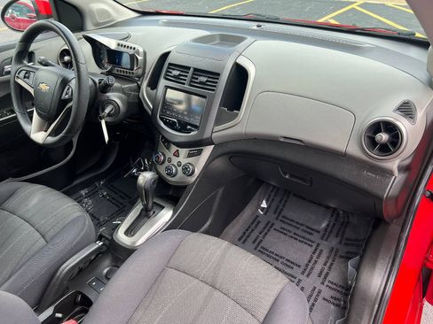 Used 2013 Chevrolet Sonic LT FWD image 27