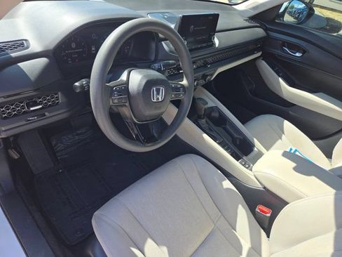 Used 2024 Honda Accord EX image 16