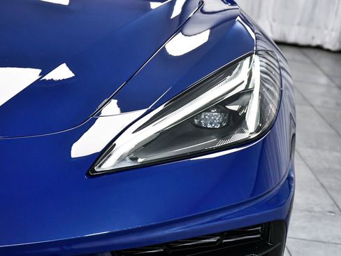 Used 2025 Chevrolet Corvette Stingray Premium Cpe w/ Stealth Interior Trim Package RWD image 70