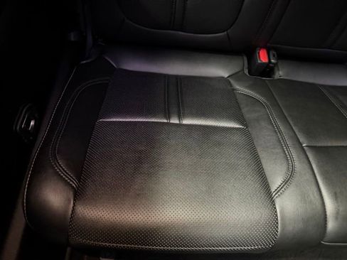 Used 2024 Jeep Wagoneer Series II image 26