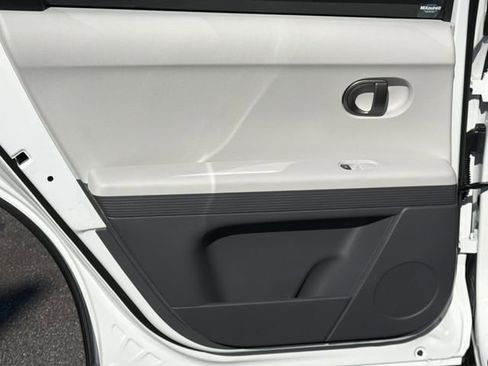 New 2026 Hyundai Ioniq 5 SEL image 22