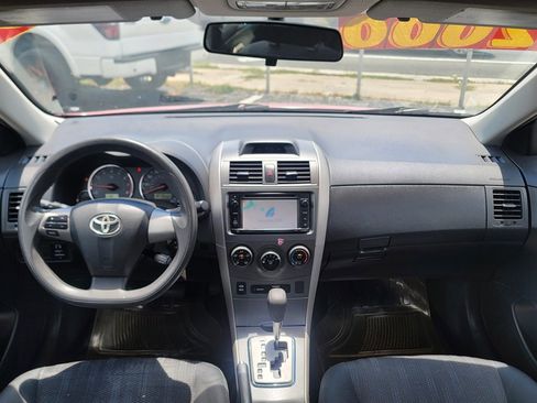 Used 2013 Toyota Corolla S image 15