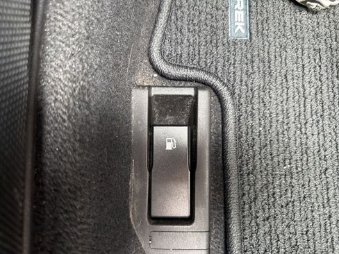 Used 2018 Subaru Crosstrek 2.0i Limited AWD/4WD image 31