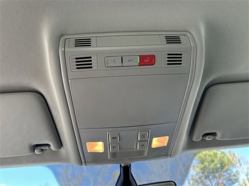 Used 2023 Volkswagen Taos S image 25