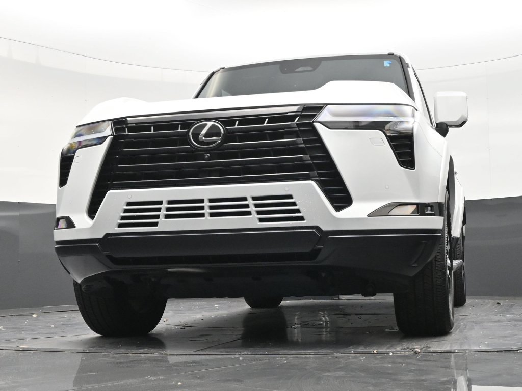 Used 2024 Lexus GX 550 w/ Cold Area Package AWD/4WD image 27