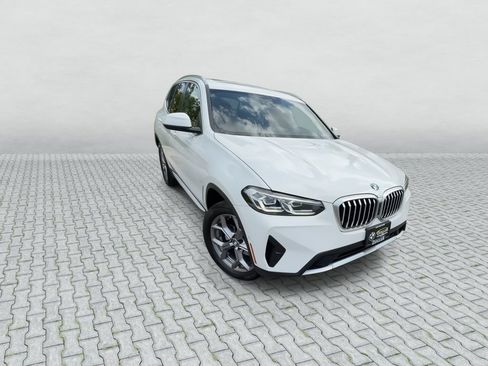 Used 2024 BMW X3 xDrive30i w/ Premium Package AWD/4WD image 2