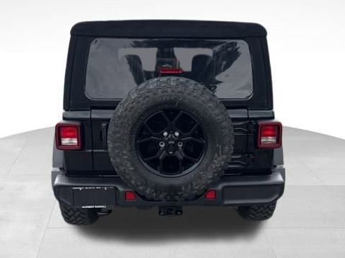 Used 2024 Jeep Wrangler Willys image 4