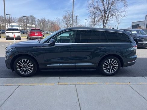 Used 2023 Lincoln Aviator Reserve w/ Elements Package Plus image 4