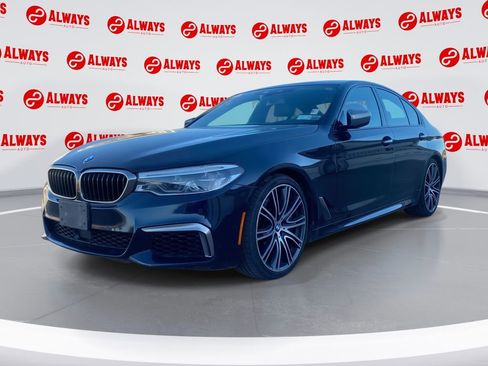 Used 2018 BMW M550i xDrive image 1