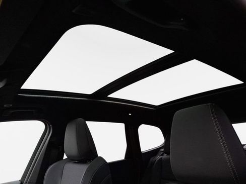 Certified 2025 BMW X1 xDrive28i image 14