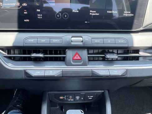 Certified 2026 Kia K4 GT-Line w/ GT-Line Sunroof Package FWD image 29