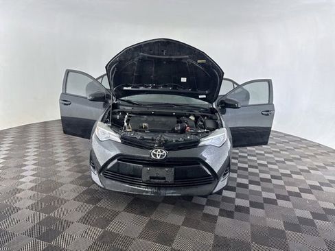 Used 2017 Toyota Corolla LE w/ Carpet Mat Package (TMS) FWD image 14