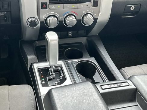 Used 2016 Toyota Tundra SR5 AWD/4WD image 18