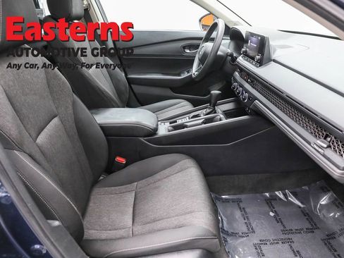 Used 2024 Honda Accord EX image 22