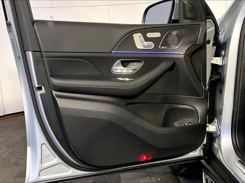 New 2026 Mercedes-Benz GLE 350 4MATIC image 11