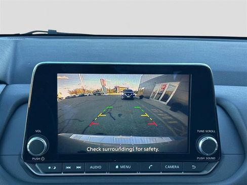 Used 2026 Nissan Rogue SV image 21