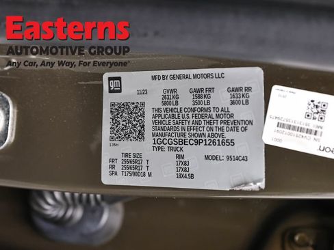 Used 2023 Chevrolet Colorado W/T RWD image 32