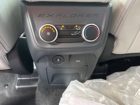 New 2026 Ford Explorer Active w/ Active Comfort Package AWD/4WD image 29