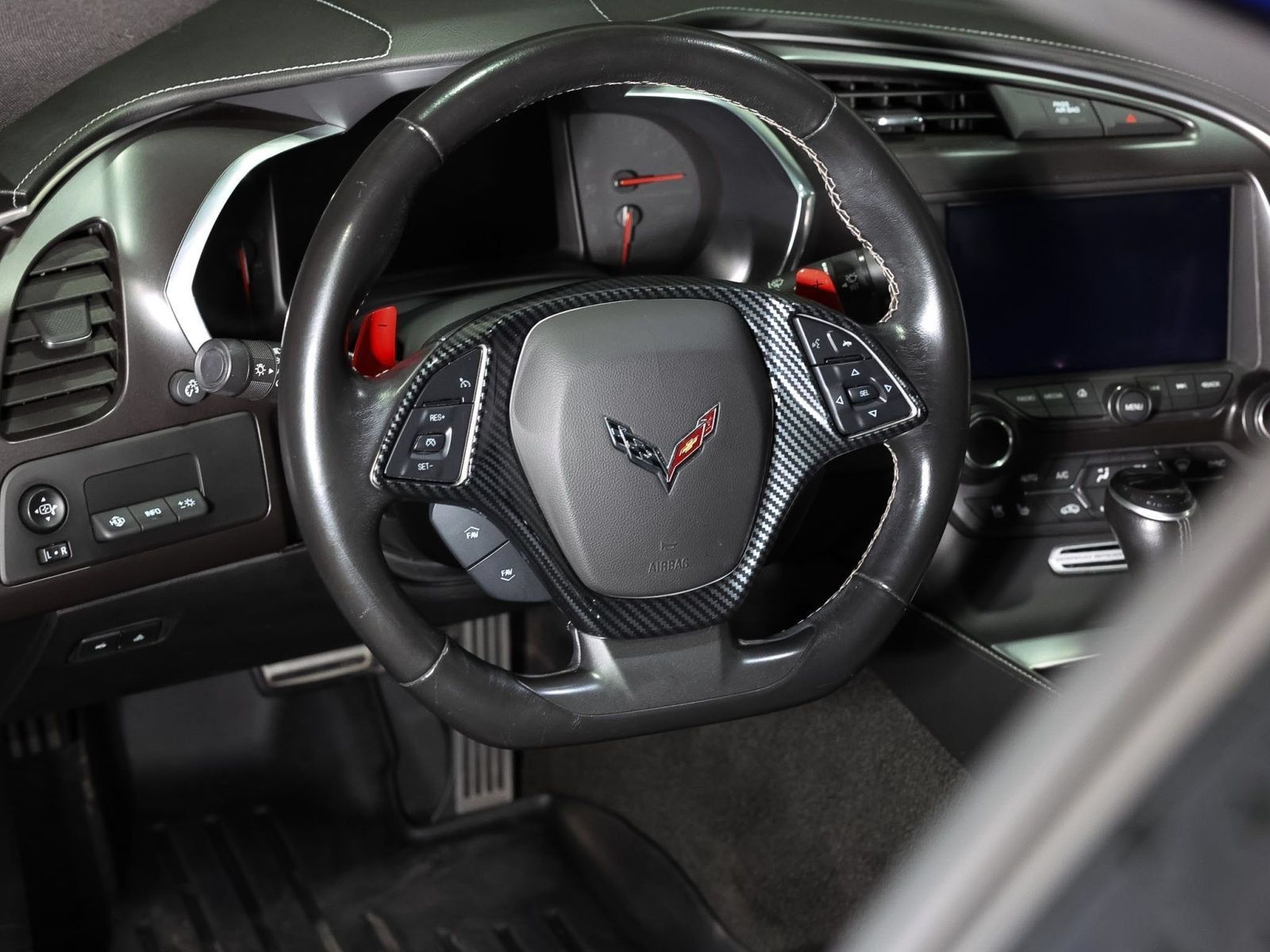 Used 2018 Chevrolet Corvette Grand Sport RWD image 44