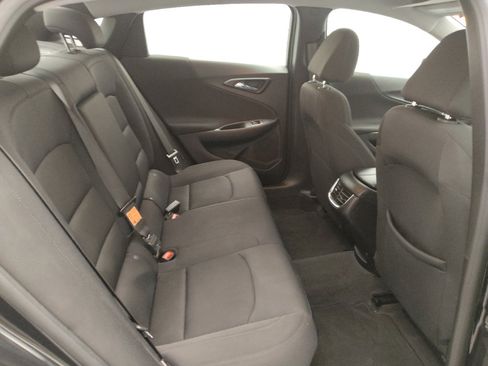 Used 2023 Chevrolet Malibu LT FWD image 19