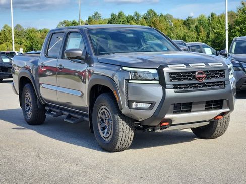 New 2026 Nissan Frontier PRO-4X w/ Pro-4x Convenience Package image 2