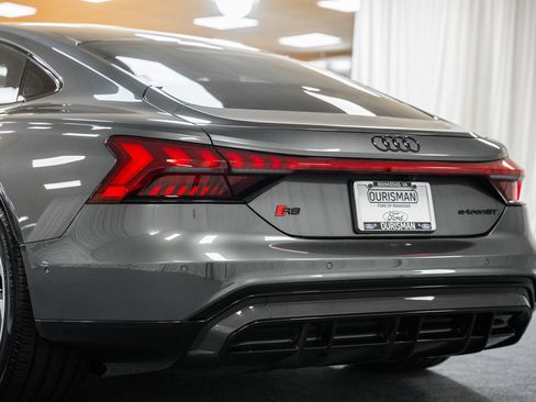 Used 2023 Audi RS e-tron GT w/ Carbon Performance Package image 6