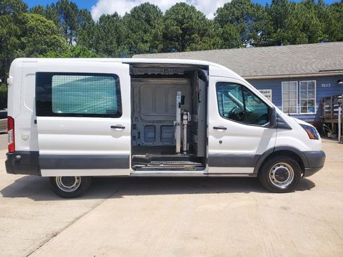 Used 2018 Ford Transit 350 148 Medium Roof RWD image 5