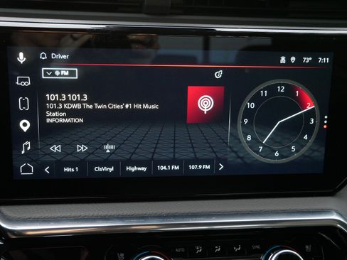 Used 2025 GMC Sierra 1500 Denali w/ Technology Package AWD/4WD image 19