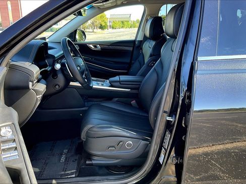 Used 2024 Genesis GV80 3.5T image 7