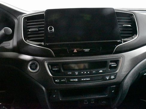 Used 2024 Honda Ridgeline RTL+ image 19