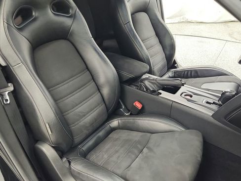 Used 2014 Nissan GT-R Premium image 23