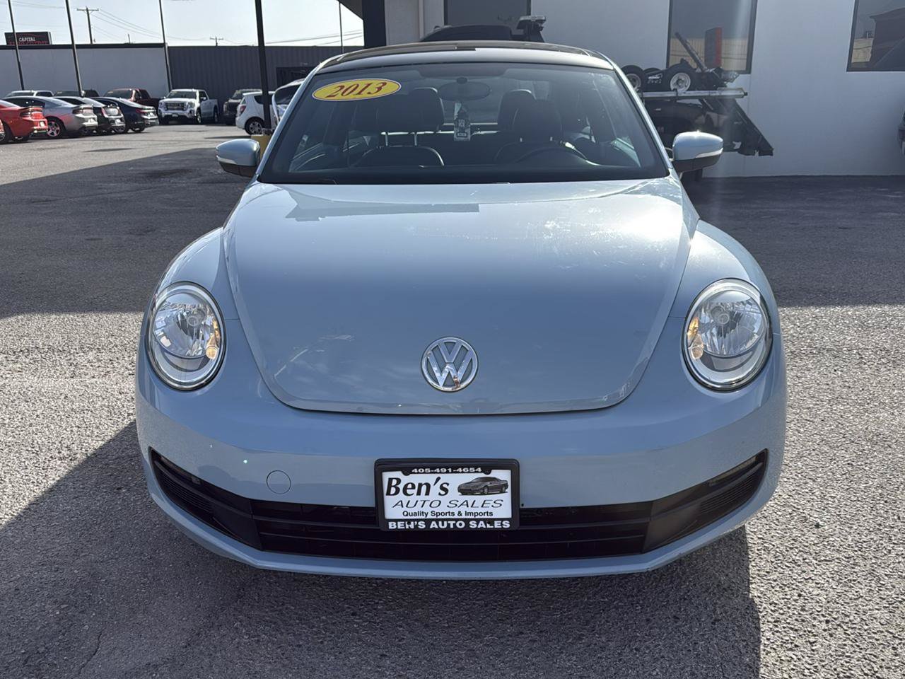 Used 2013 Volkswagen Beetle 2.5 FWD image 3