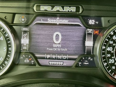 Used 2022 RAM 1500 Laramie w/ Sport Appearance Package AWD/4WD image 15