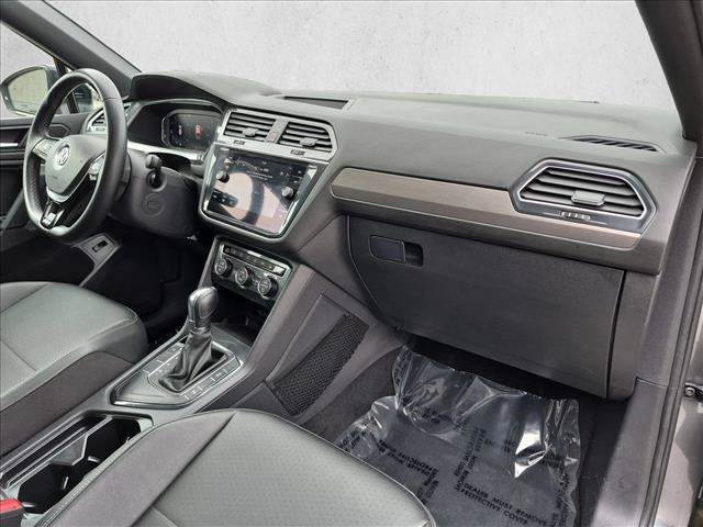 Used 2019 Volkswagen Tiguan SEL Premium R-Line FWD image 23