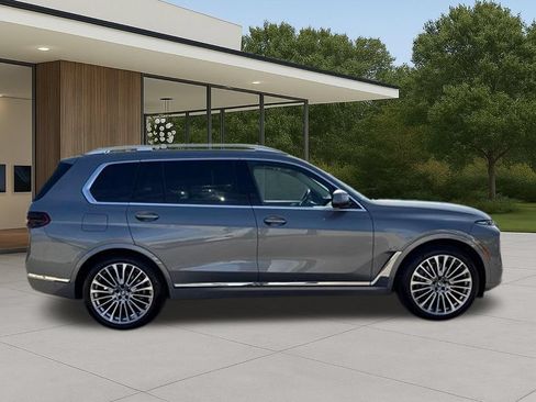 Used 2026 BMW X7 xDrive40i AWD/4WD image 7