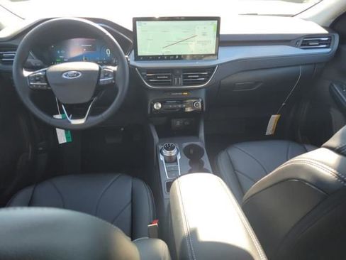 New 2026 Ford Escape SE w/ PHEV Premium Package image 17