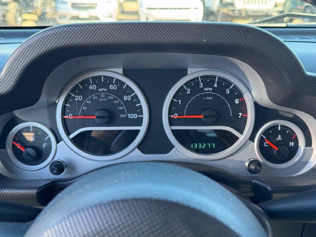 Used 2010 Jeep Wrangler Unlimited Sport AWD/4WD image 25