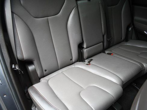 Used 2020 Hyundai Santa Fe Limited AWD/4WD image 29