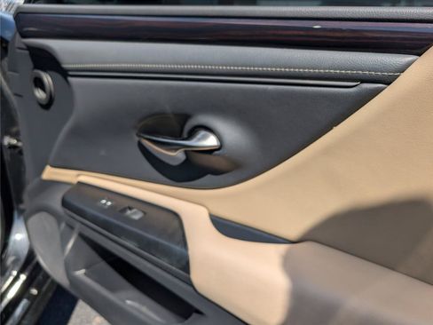 Used 2021 Lexus ES 350 w/ Premium Package FWD image 40