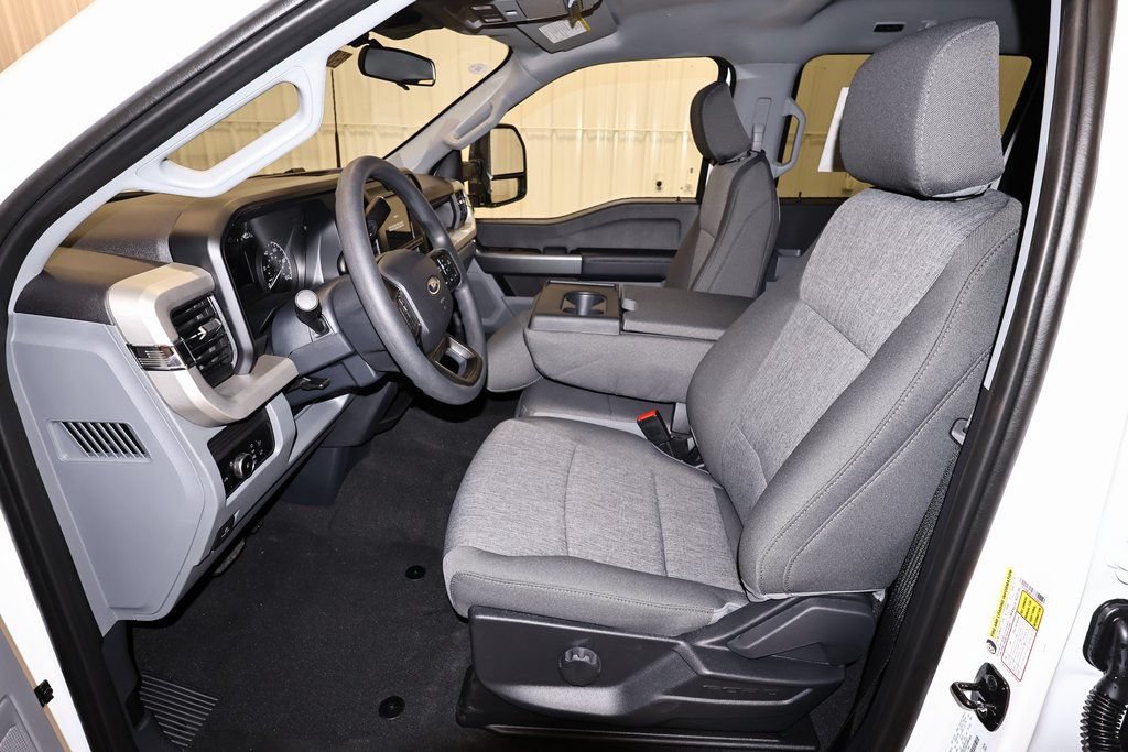 New 2026 Ford F350 XL w/ STX Appearance Package AWD/4WD image 13